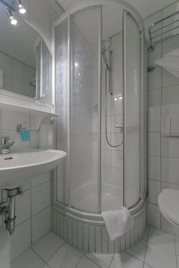 سيون-سيبروك Hotel "Malerwinkel" Gmbh الغرفة الصورة